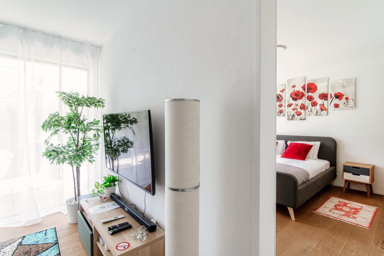 Linda Terrace By Quokka 360 - Modern One-Bedroom Flat With Sun Terrace Locarno Exterior foto